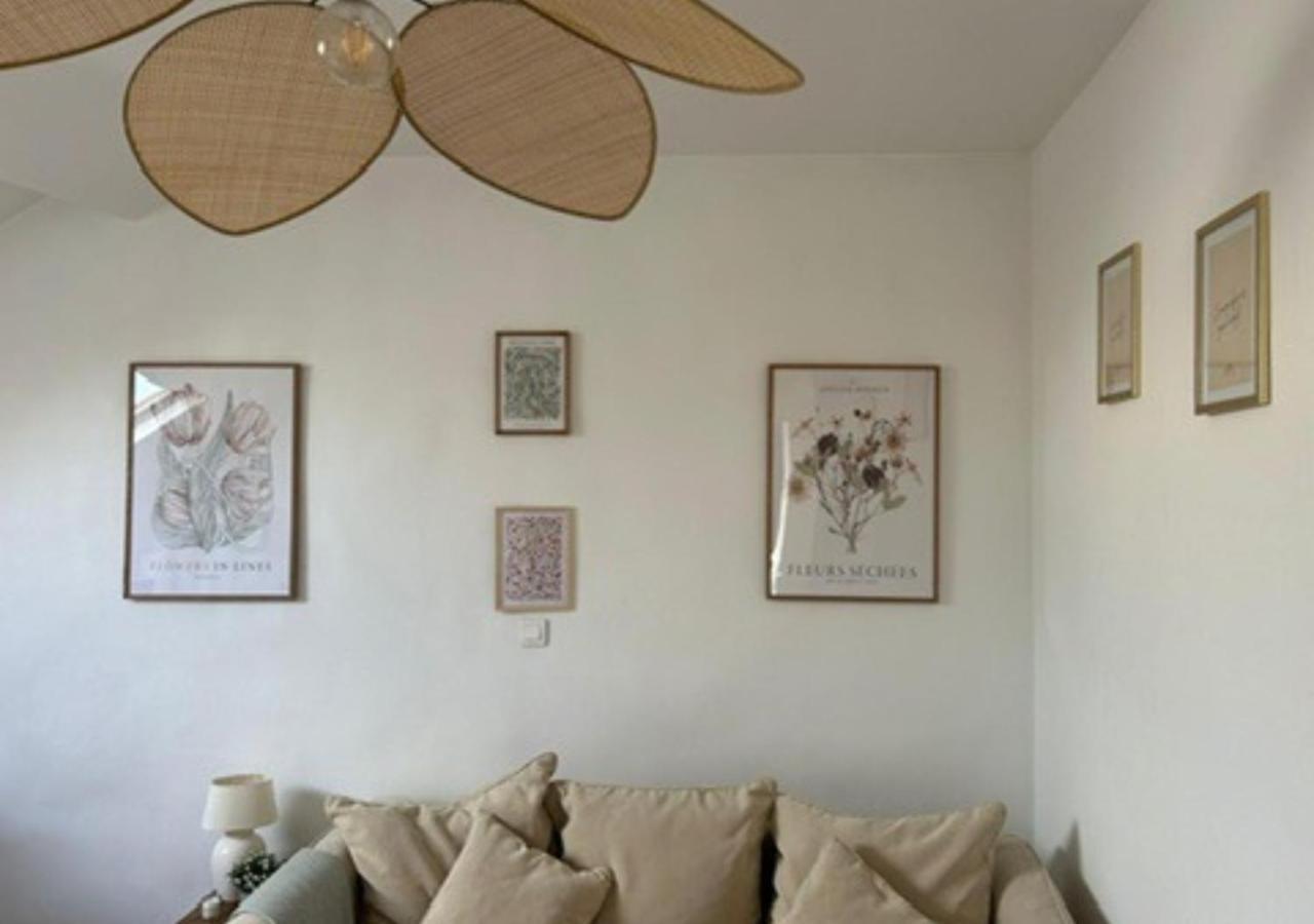 Apartament Le Fleuri - Reims - Wifi Gratuit - Quartier Calme Zewnętrze zdjęcie